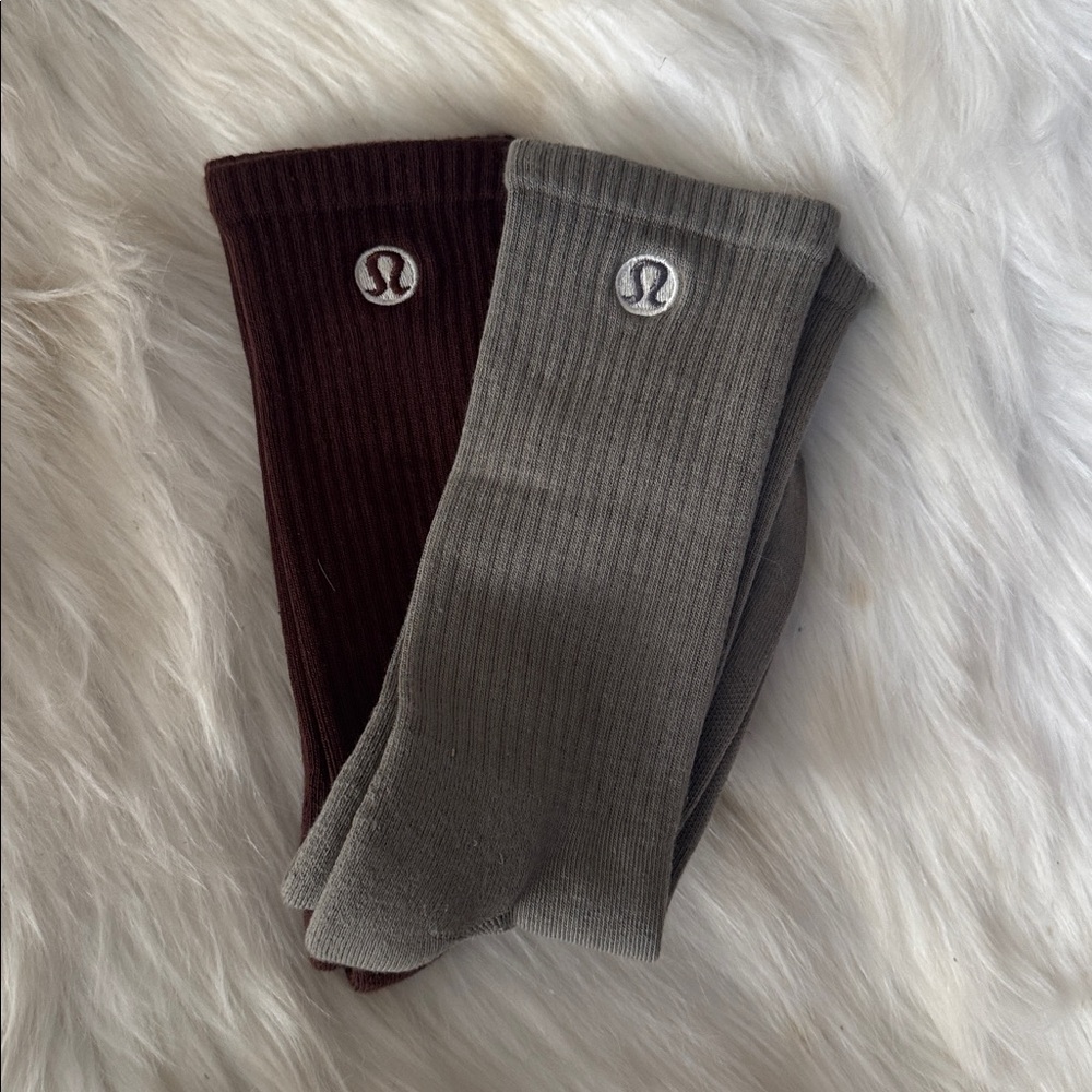Lululemon Unisex Daily Essential Crew Lenth Socks